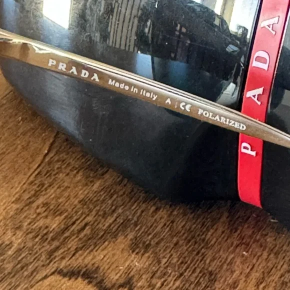 Prada PR 68TS Catwalk polarized sunglasses | New with case - Picture 5 of 7